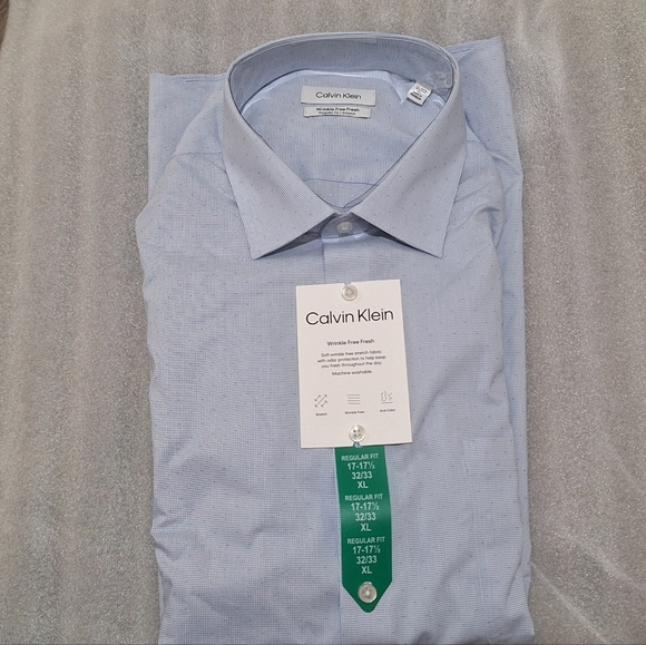 Calvin Klein Men's Blue Dress Shirt - Picture 2 of 5